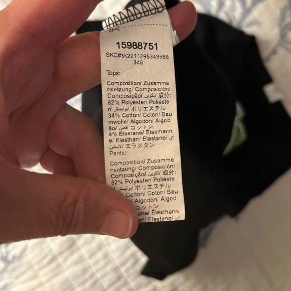 Shein Black Travel Graphic Print Short Sleeve Shirt Boys Size 6Y - Picture 4 of 5